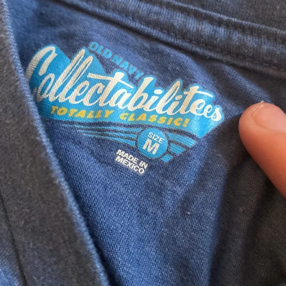 OLD NAVY COLLECTABLE KIDS M TEES LOT